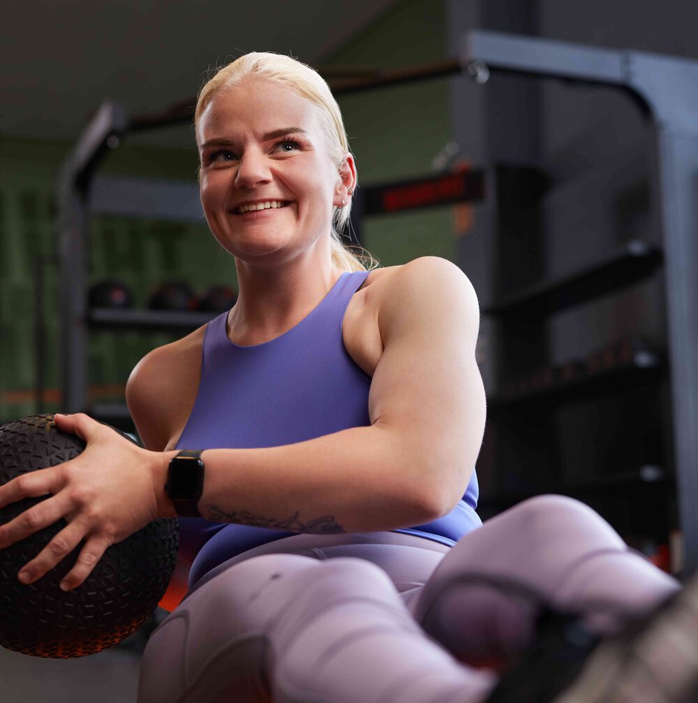 Nencie working out in Basic-Fit